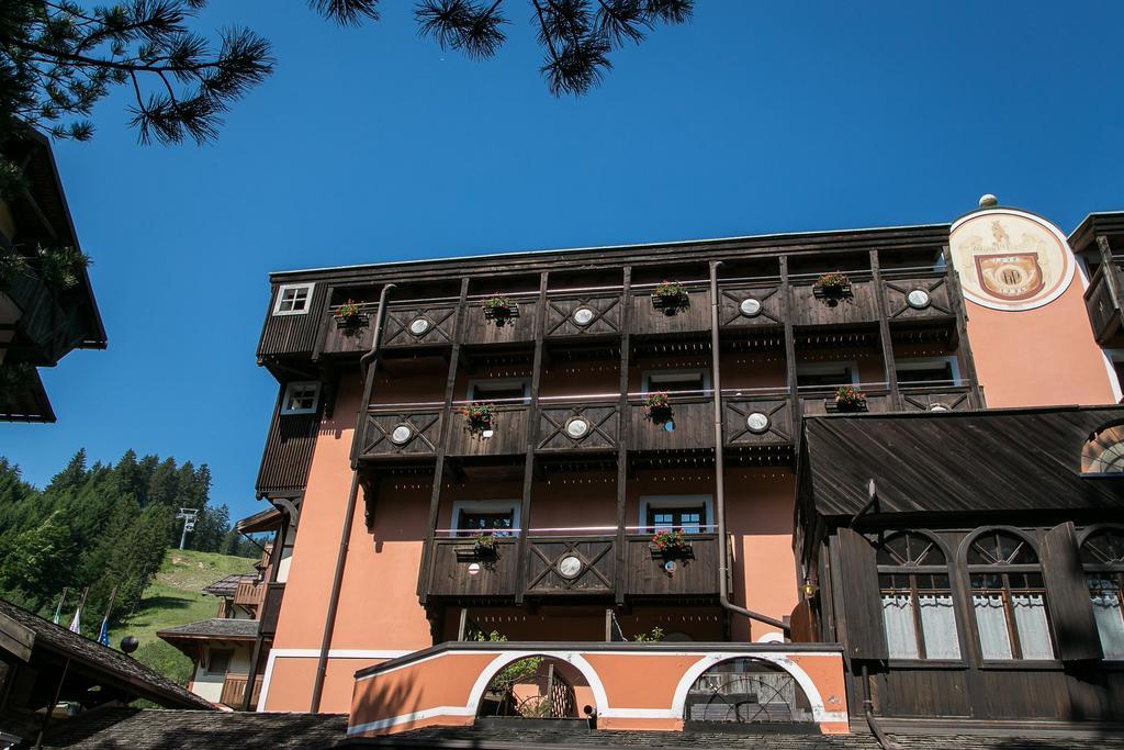 Hotel Posta R.T.A. Madonna di Campiglio Exterior foto