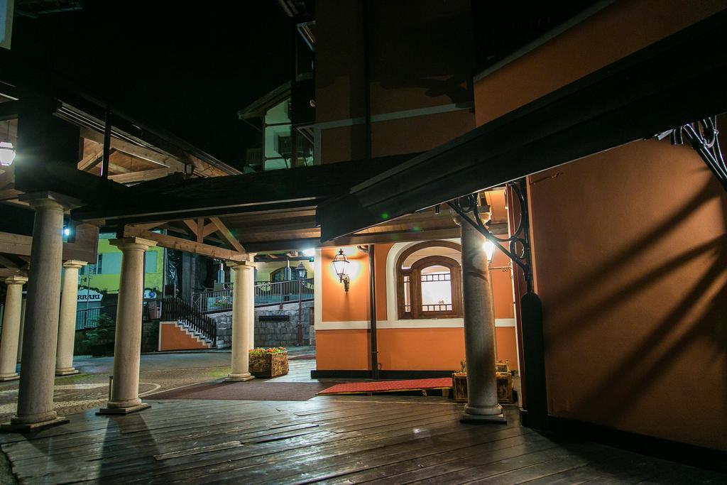 Hotel Posta R.T.A. Madonna di Campiglio Exterior foto
