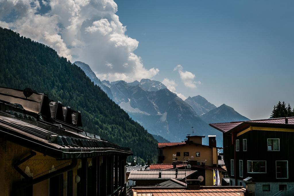 Hotel Posta R.T.A. Madonna di Campiglio Exterior foto